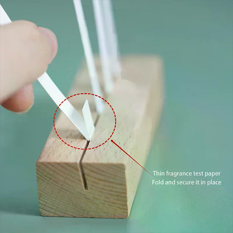 Wood Table Perfume Essential O - Desk Setup Essentials บทวิจารณ์และราคา