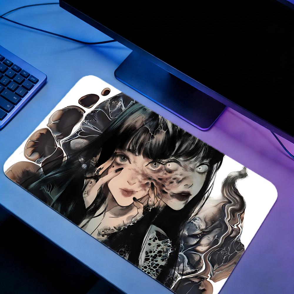 Gaming Mouse Pad JJunji Ito Co - Desk Setup Pc And Laptop บทวิจารณ์และราคา