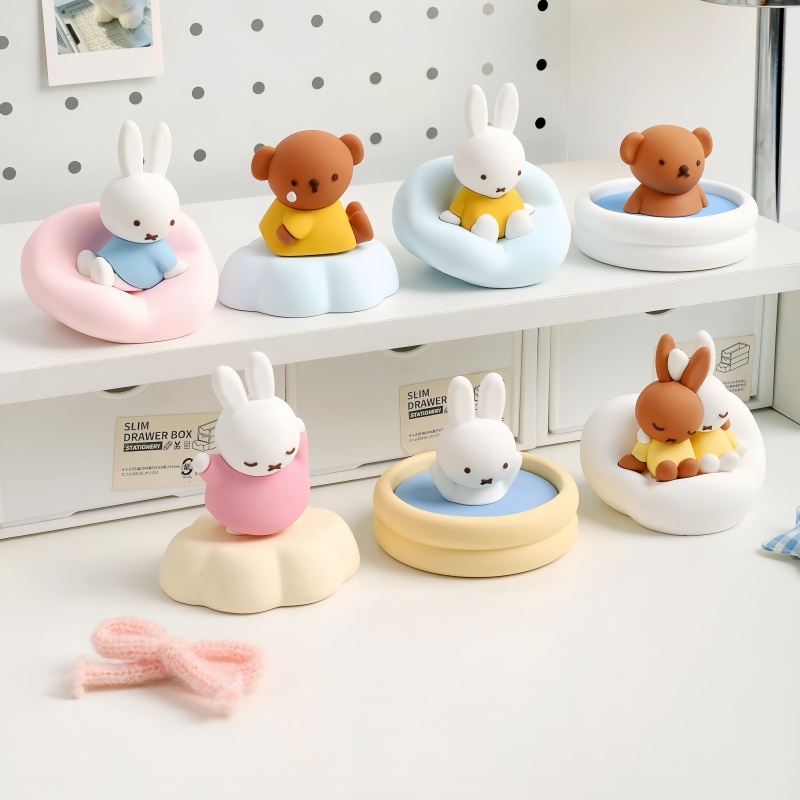 Miffy Cartoon Surprise Blind B - Desk Setup Essentials บทวิจารณ์และราคา