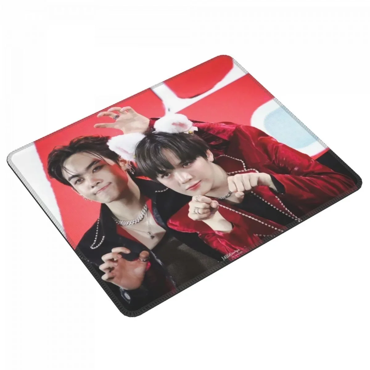 Santaearth Magazine Cover HD P - Rubber Mat Desk บทวิจารณ์และราคา